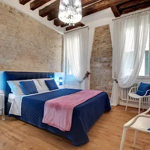 Charming Castello By Wonderful Italy Venecia