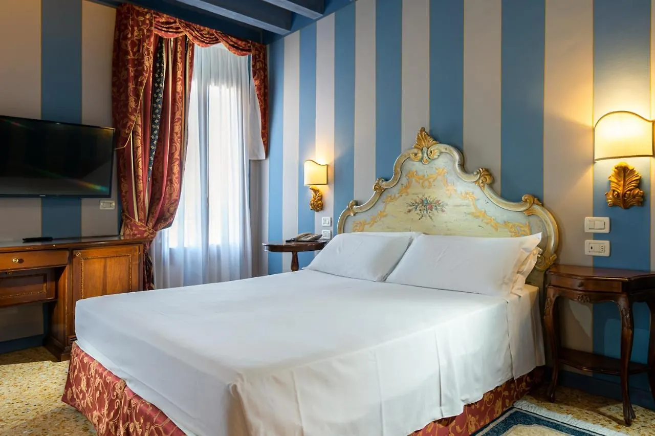 Hotel Tiziano Venice