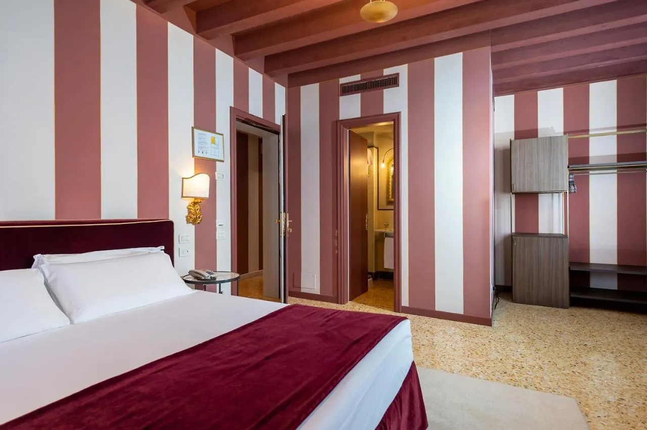 Hotel Tiziano Venice