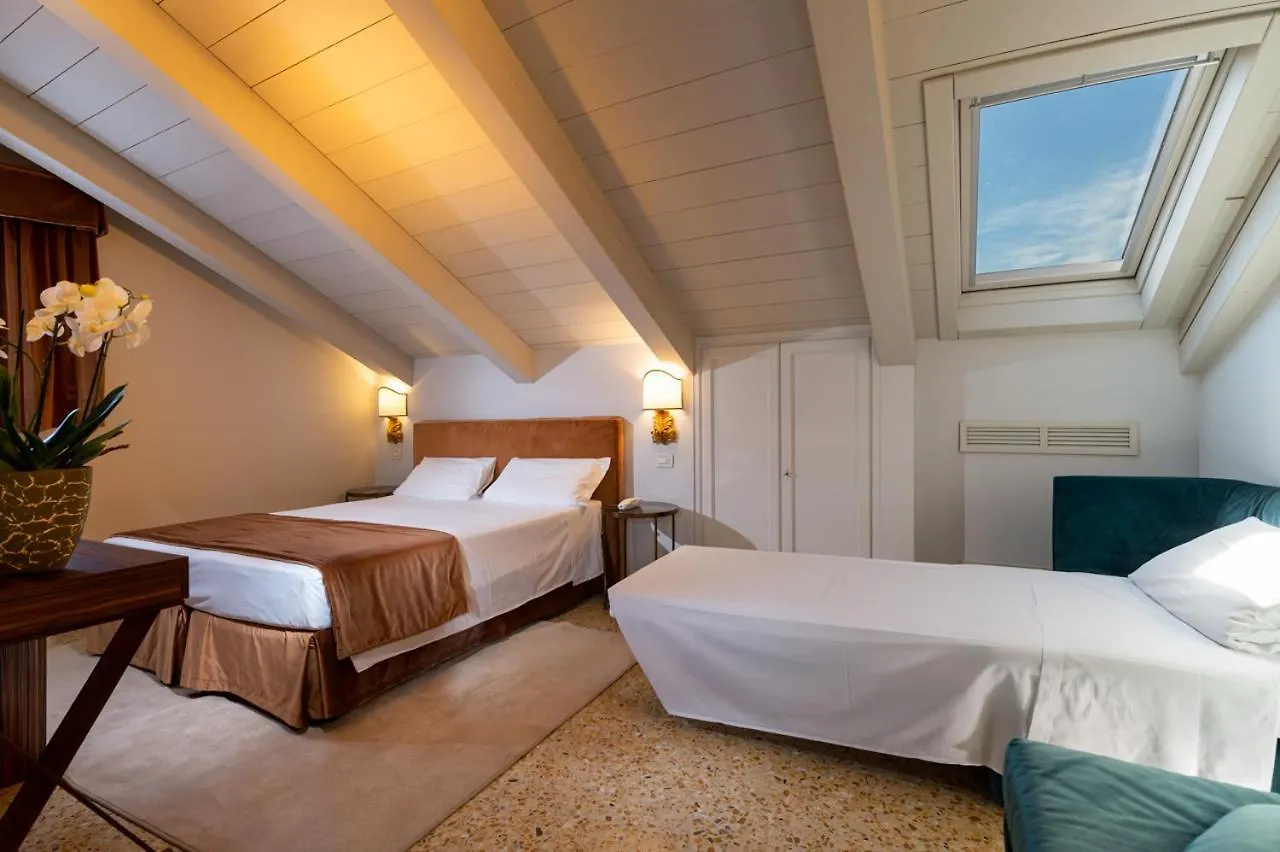 Hotel Tiziano Venice
