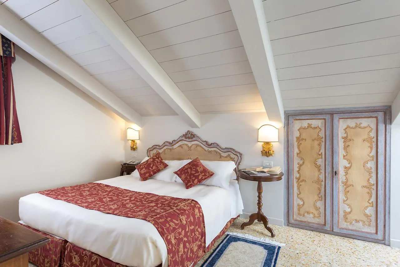 Hotel Tiziano Venice