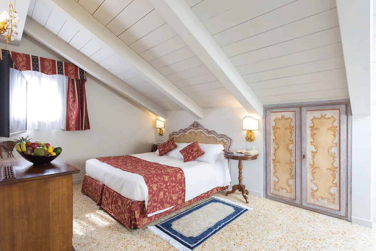 Hotel Tiziano Venice Italy