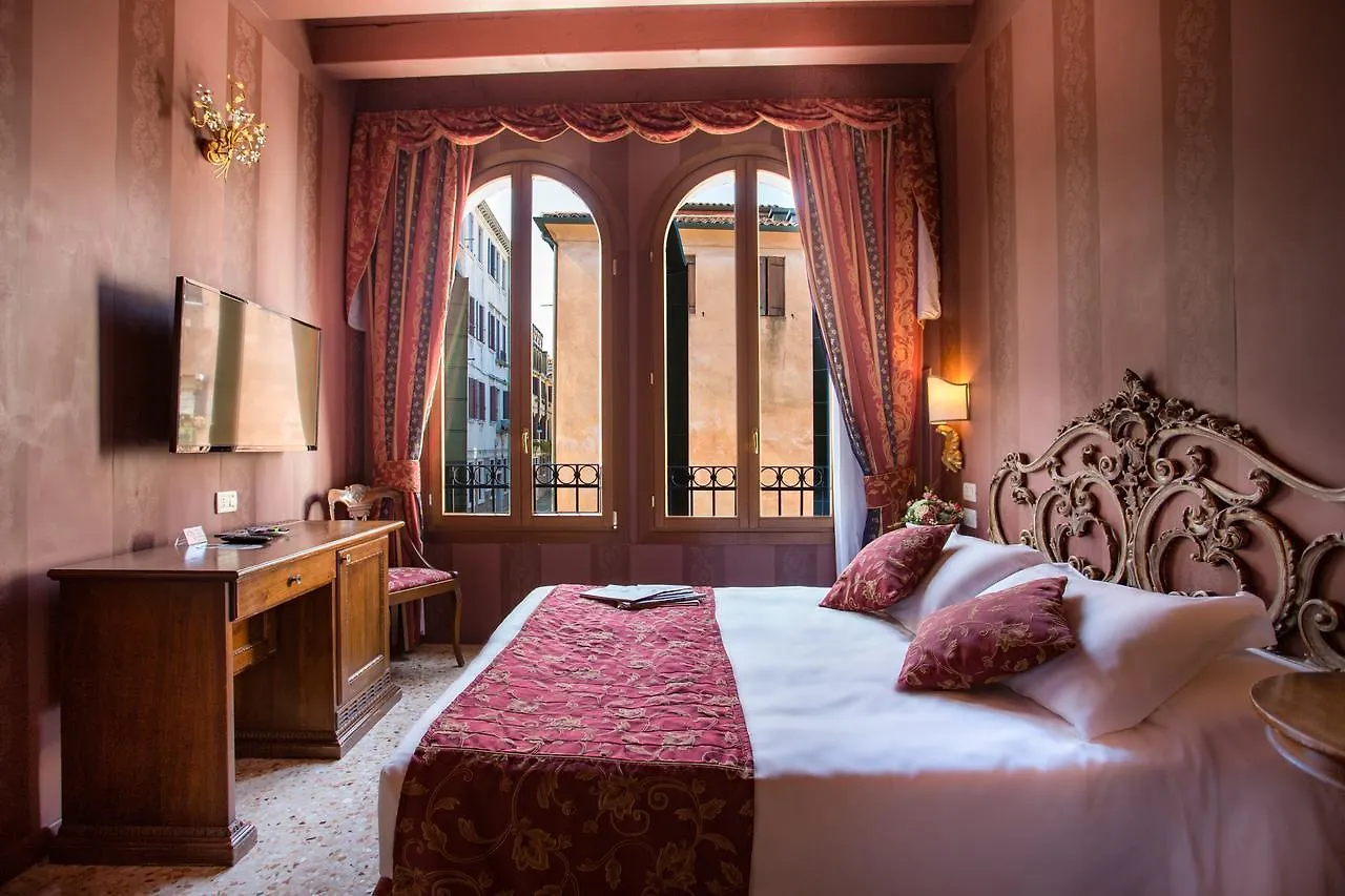 Hotel Tiziano Venice Italy