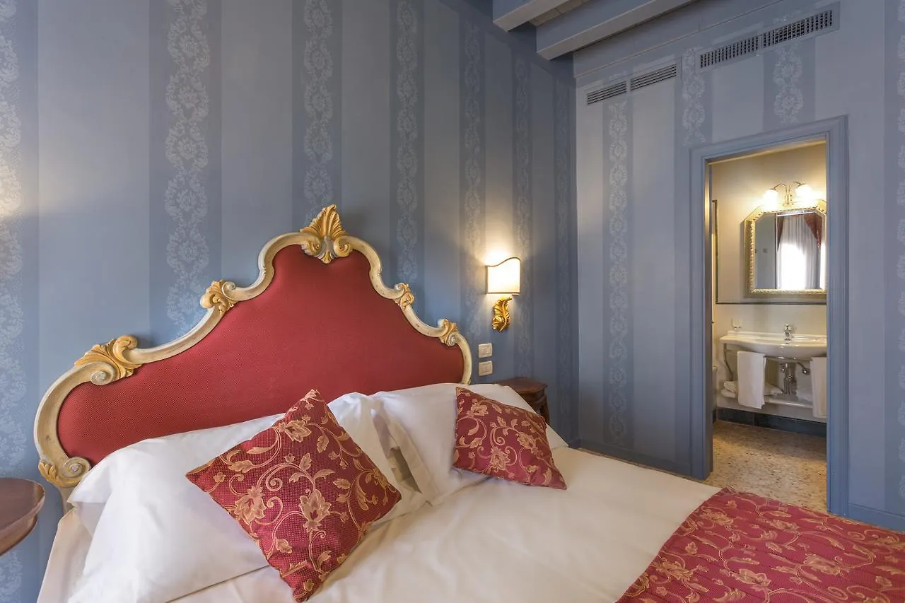 Hotel Tiziano Venice 3*,  Italy
